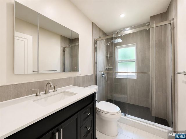 254 Midland Avenue, River Edge, NJ 07661