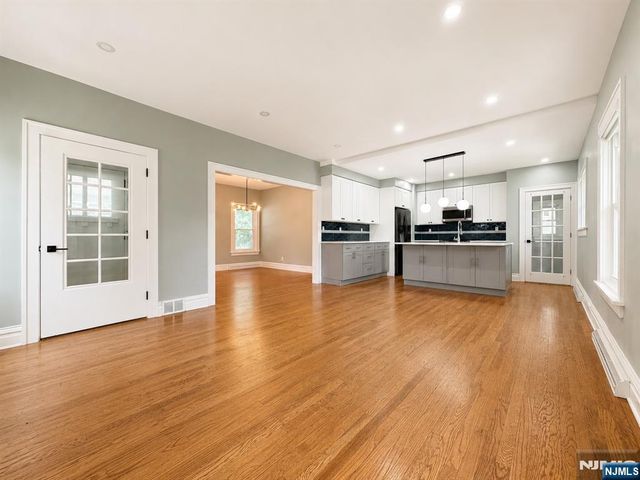 254 Midland Avenue, River Edge, NJ 07661