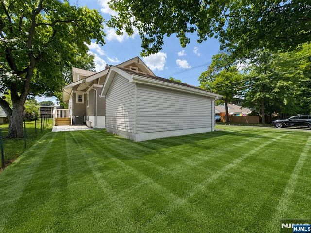 254 Midland Avenue, River Edge, NJ 07661