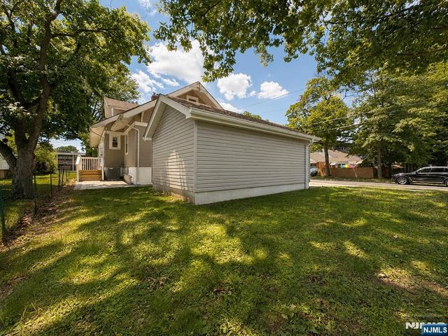 254 Midland Avenue, River Edge, NJ 07661