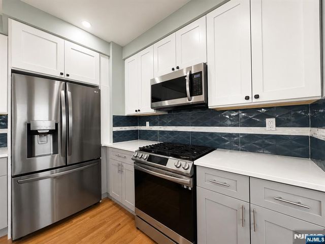 254 Midland Avenue, River Edge, NJ 07661
