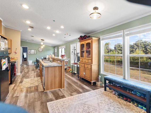 404 Oakland Avenue, Washington, OK 73093