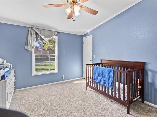 404 Oakland Avenue, Washington, OK 73093