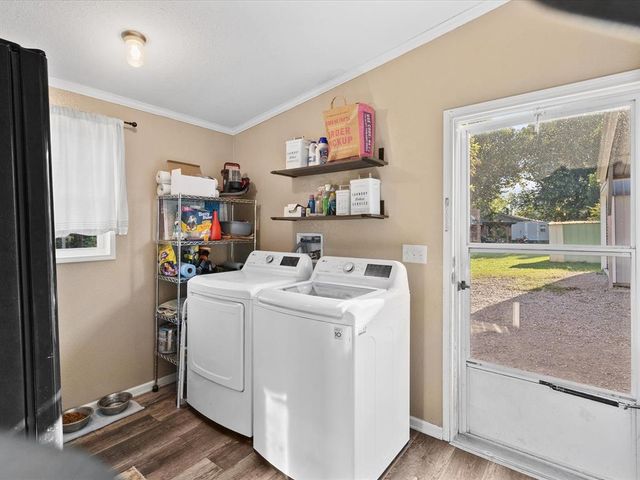 404 Oakland Avenue, Washington, OK 73093