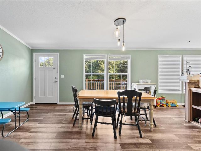 404 Oakland Avenue, Washington, OK 73093