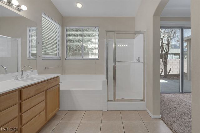 7544 Coral River Drive, Las Vegas, NV 89131