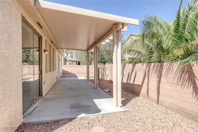 7544 Coral River Drive, Las Vegas, NV 89131