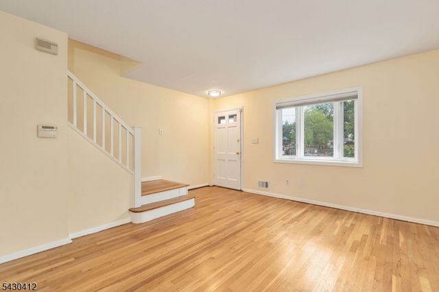 241 Windsor Ave, Westfield Town, NJ 07090