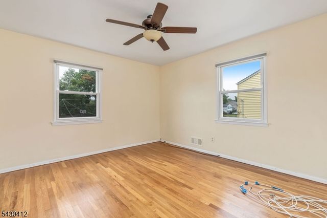 241 Windsor Ave, Westfield Town, NJ 07090