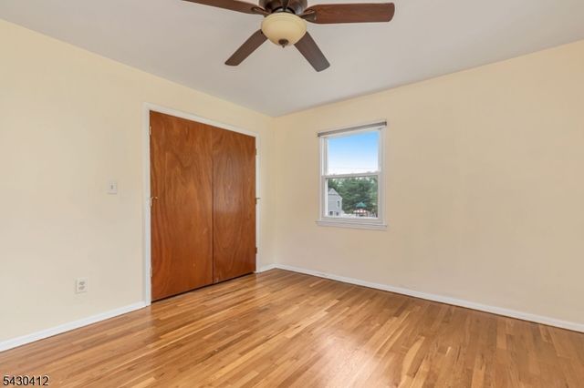 241 Windsor Ave, Westfield Town, NJ 07090