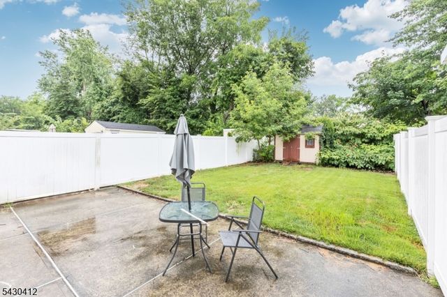 241 Windsor Ave, Westfield Town, NJ 07090