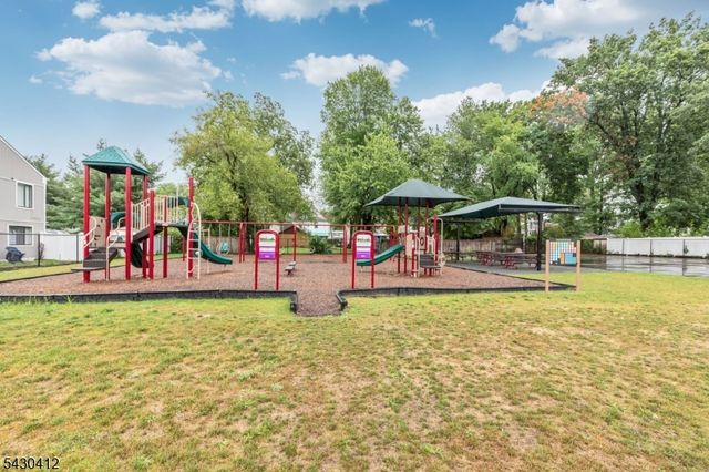 241 Windsor Ave, Westfield Town, NJ 07090
