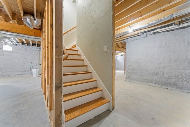 29 Thornton Street, Mendon, MA 01756