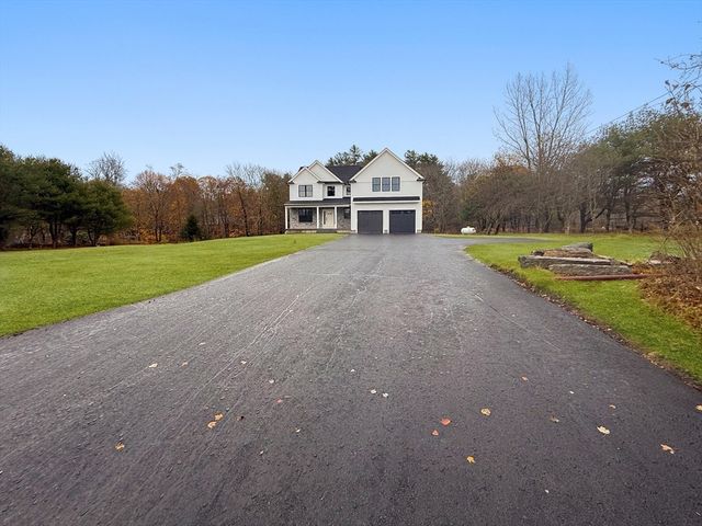 29 Thornton Street, Mendon, MA 01756