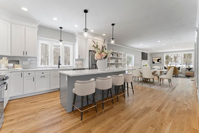 29 Thornton Street, Mendon, MA 01756