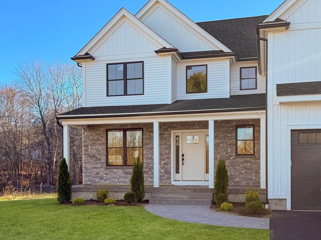 29 Thornton Street, Mendon, MA 01756