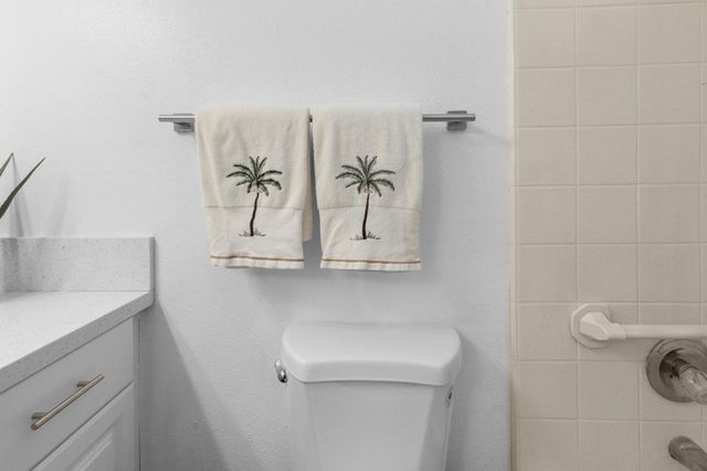 1064 Treasure Drive, Thermal, CA 92274