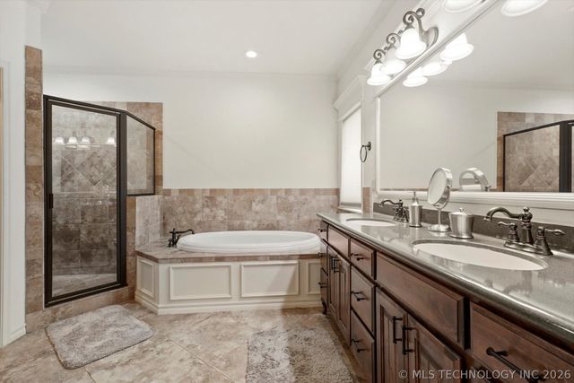 12643 S 67th East Avenue, Bixby, OK 74008