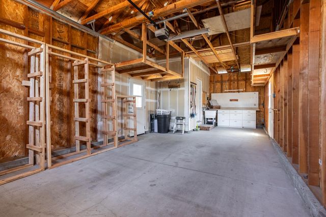 184 Stanislaus Ave, Oakdale, CA 95361
