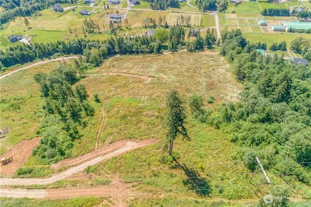 393 Hansen EXT Road, Woodland, WA 98674