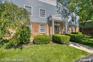 527 E University Drive, Rochester, MI 48307