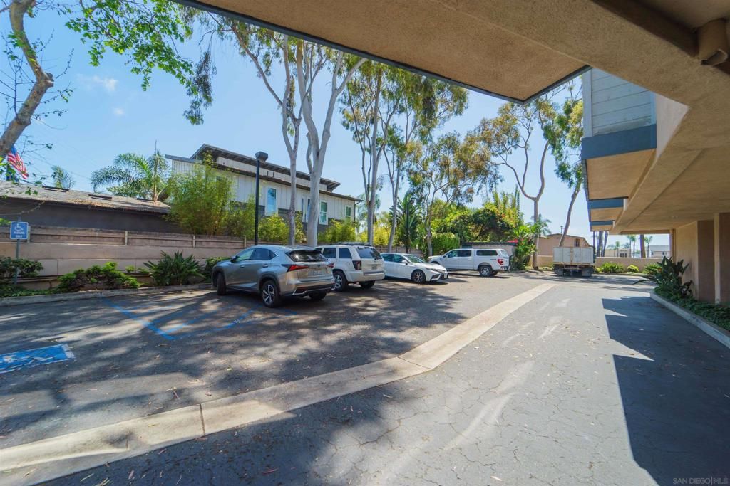 1015 Chestnut Ave STE D2/H2, Carlsbad, CA 92008 — photo 3