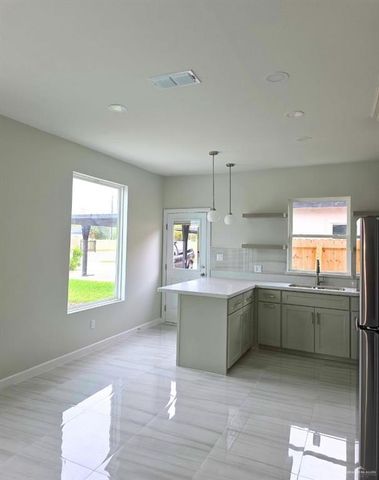 2005 Dragonfly Street 3, Mission, TX 78572