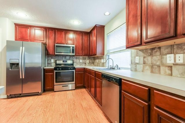 27 Orchid Grove Place, The Woodlands, TX 77385