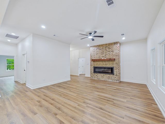 75 Sergio Way, Hot Springs Village, AR 71909