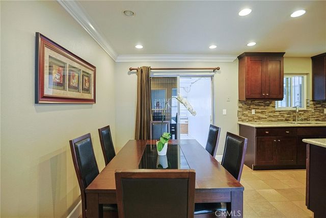 5317 W Henderson Place, Santa Ana, CA 92704