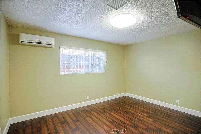 5317 W Henderson Place, Santa Ana, CA 92704