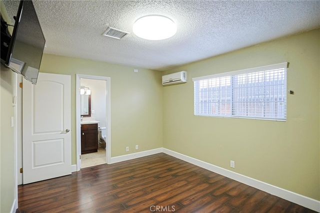 5317 W Henderson Place, Santa Ana, CA 92704