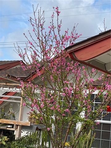 5317 W Henderson Place, Santa Ana, CA 92704