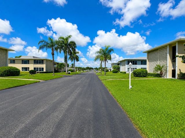 115 S South Boulevard 2c, Boynton Beach, FL 33435