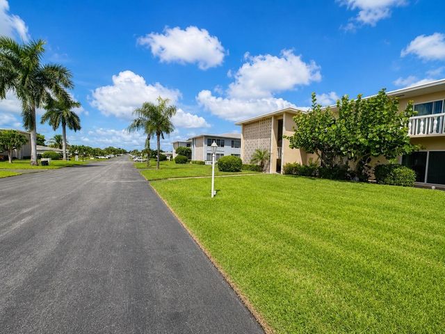 115 S South Boulevard 2c, Boynton Beach, FL 33435