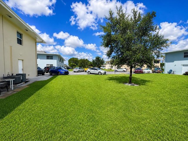 115 S South Boulevard 2c, Boynton Beach, FL 33435