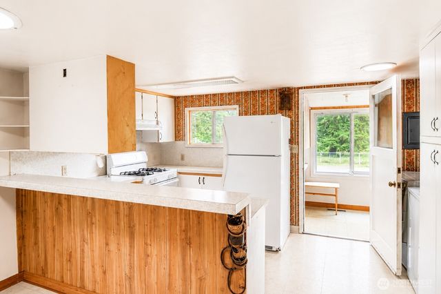 4320 Black Lake Belmore Road SW, Olympia, WA 98512