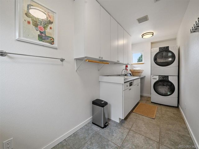 2490 S Holly Place, Denver, CO 80222