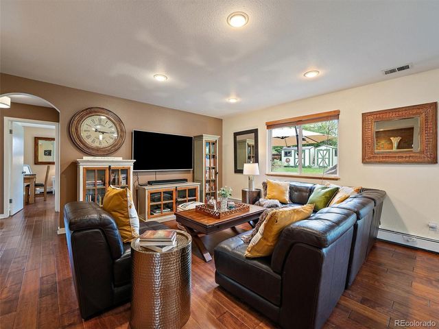 2490 S Holly Place, Denver, CO 80222