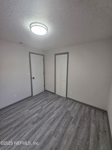 2841 DAFFODIL Circle W, Jacksonville, FL 32246