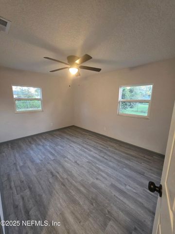 2841 DAFFODIL Circle W, Jacksonville, FL 32246