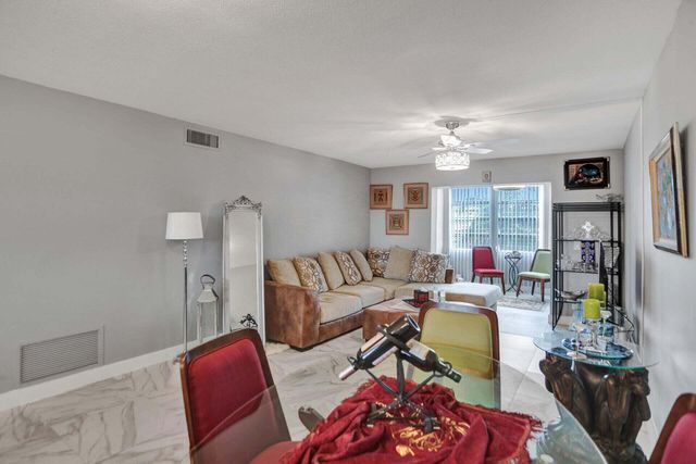 130 NE 26th Avenue 3070, Boynton Beach, FL 33435