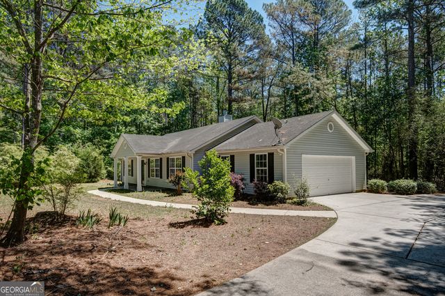 144 Sanders Davis Road, Newnan, GA 30263