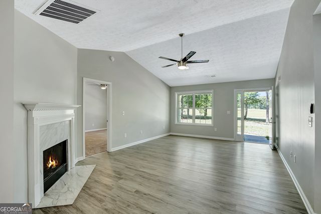 144 Sanders Davis Road, Newnan, GA 30263