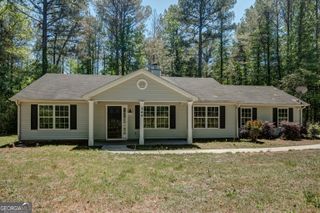 144 Sanders Davis Road, Newnan, GA 30263