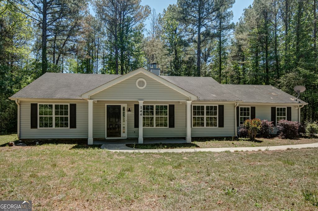 144 Sanders Davis Road, Newnan, GA 30263
