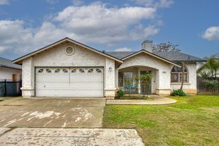 4892 E Grove Avenue, Fresno, CA 93725