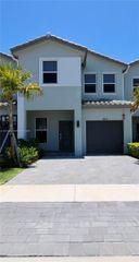 18426 SW 2nd St, Pembroke Pines, FL 33029