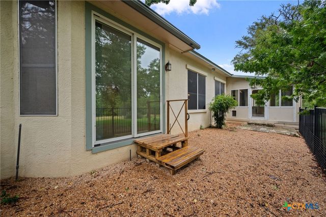 133 Crystal Springs Drive, Georgetown, TX 78633