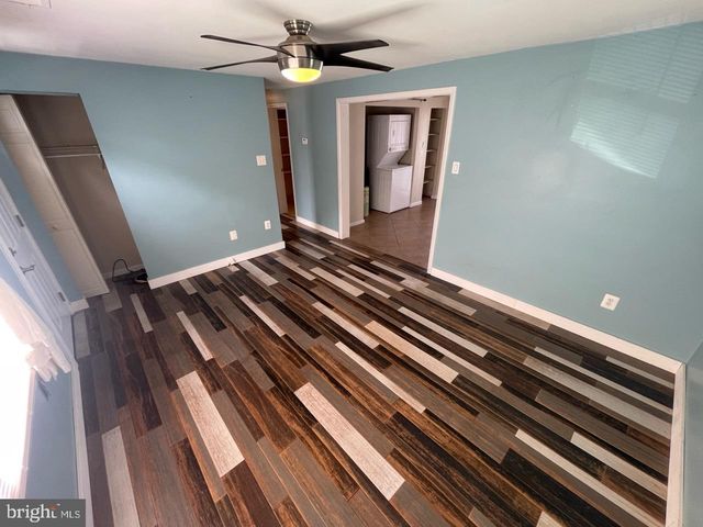 1172 CEDAR AVE, Shady Side, MD 20764